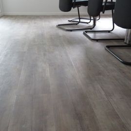Krobitsch Wood Tischlerei - Ihr kompetenter Partner für individuelle Wünsche und Reparaturen. Holzterassen, Instandsetzung, Altbau, Neubau, Sanierung, Fassaden, Treppenbau, Parkett und vieles mehr. Wir beraten Sie gerne, sprechen Sie uns an! Tel.: +49 (0) 4632 77 08, Fax: +49 (0) 4632 8 77 90 97, Mobil: +49 (0) 170 431 79 98